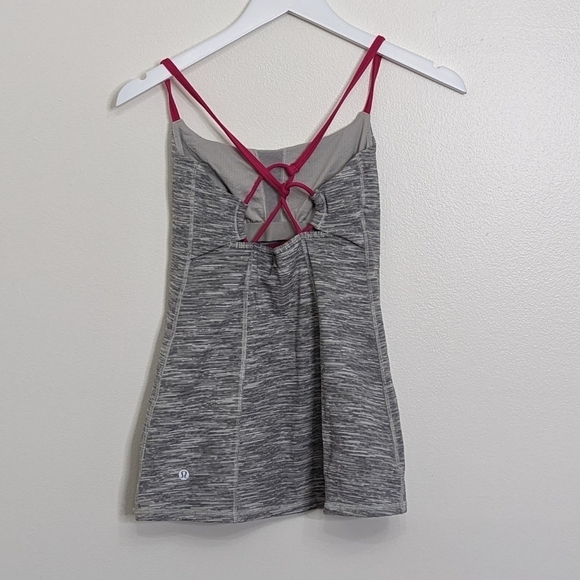 Women's Lululemon Dancing Warrior Tank We Are From Space Silver Magenta- Size 4 - Picture 5 of 6